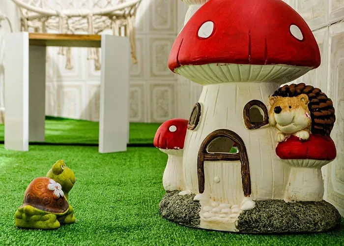 דירה A Designed With Love, Enriched By Our Balcony Garden *